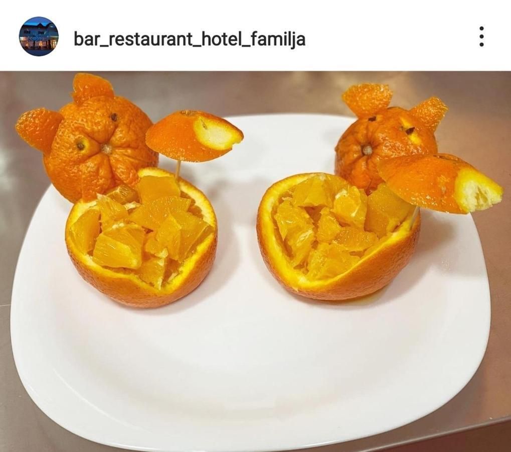 Bar-Restaurant-Hotel-Familja Klos المظهر الخارجي الصورة